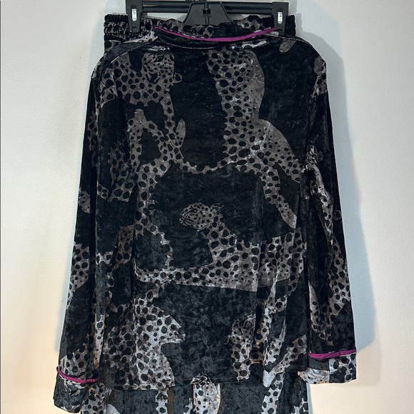 Sofia Intimates by Sofia Vergara Crushed Velvet Pajama black & grey leopard M - Picture 5 of 11